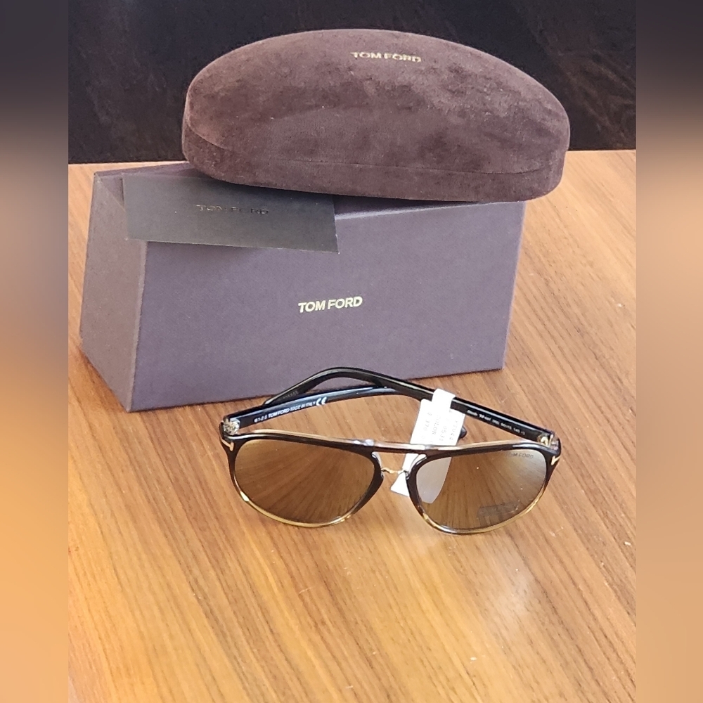 $390 Brand New 100% Auth Tom Ford  FT0447 Gradient Sunglasses